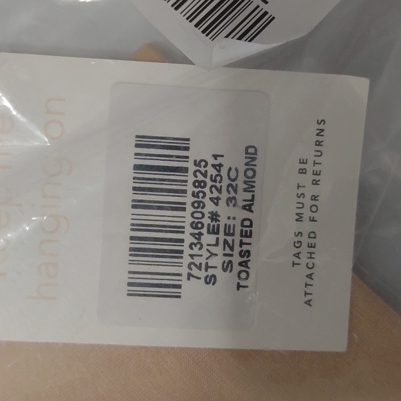 🤍LIVELY all Day Deep V No Wire Bra - Picture 13 of 14